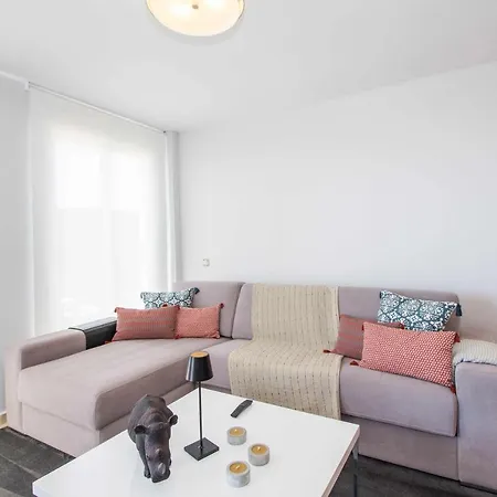 Selecta *